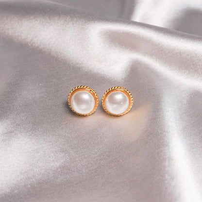 Mia Pearl Earrings