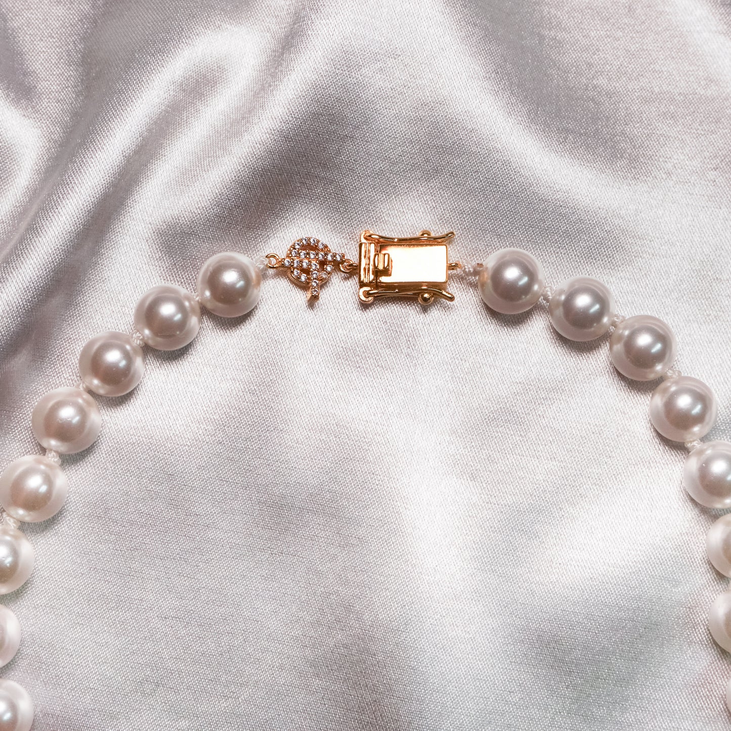 Vanilla Pearl Necklace